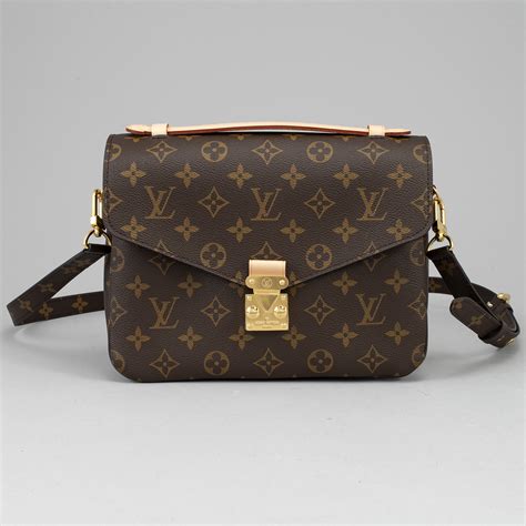 louis vuitton pochette metis handbag with monogram canvas|pochette metis price.